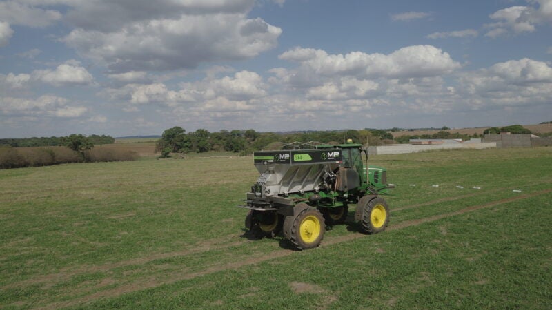 Produtora evita perdas de R$ 702 mil com a transformação de pulverizador