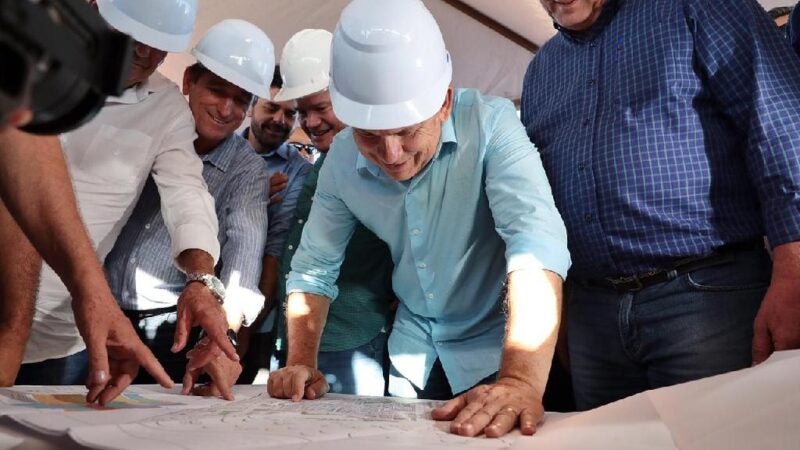 Governador dá início à obra do maior hospital do Médio Norte: “objetivo é ter uma saúde pública eficiente e de qualidade”