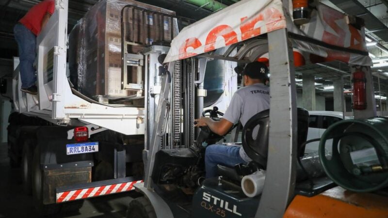 Governo do Estado entrega 5,5 mil lâmpadas de LED para nove municípios de Mato Grosso