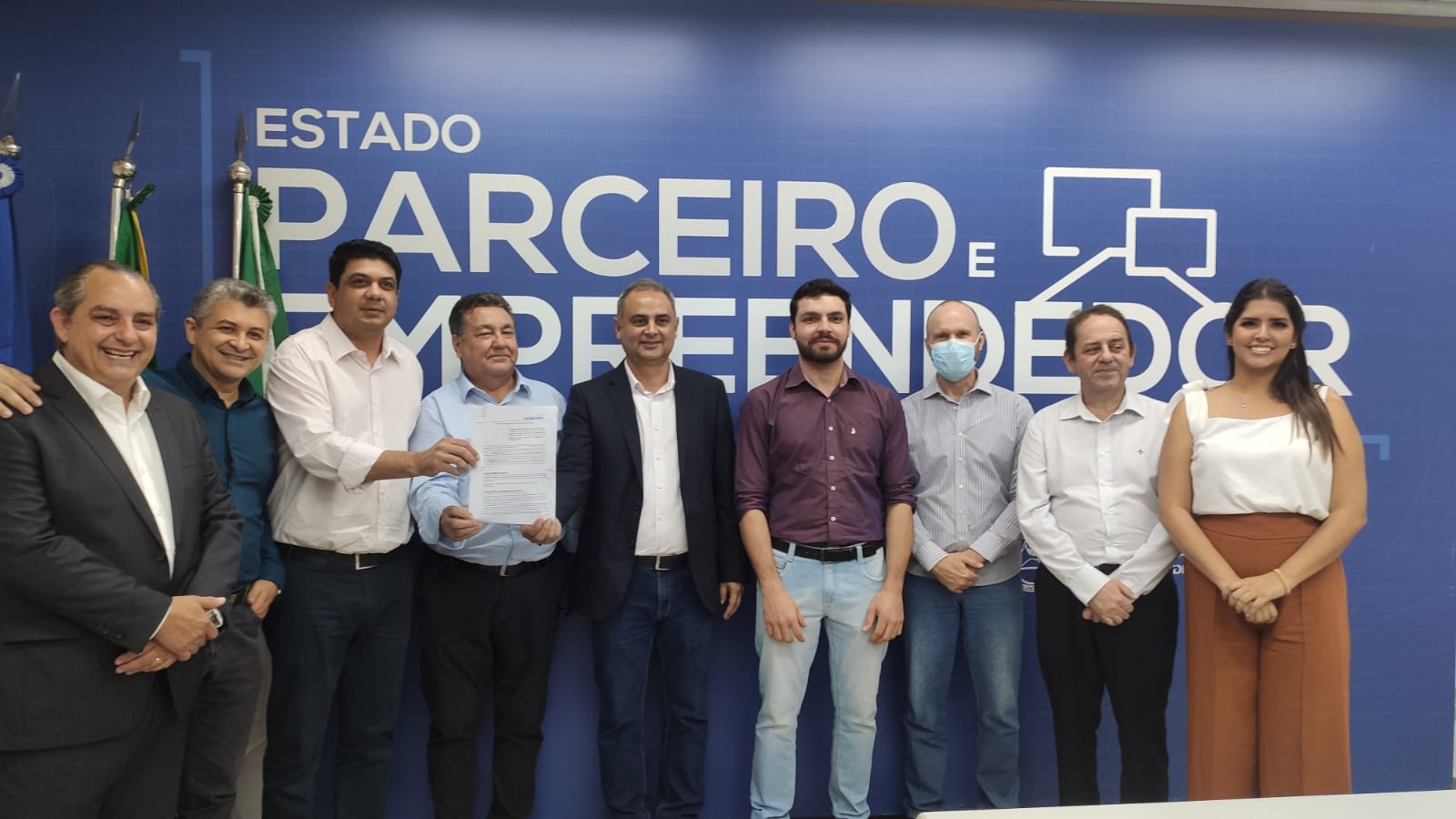 Governo do Estado firma parceria com prefeitura em MT para ampliar oferta de linhas de crédito