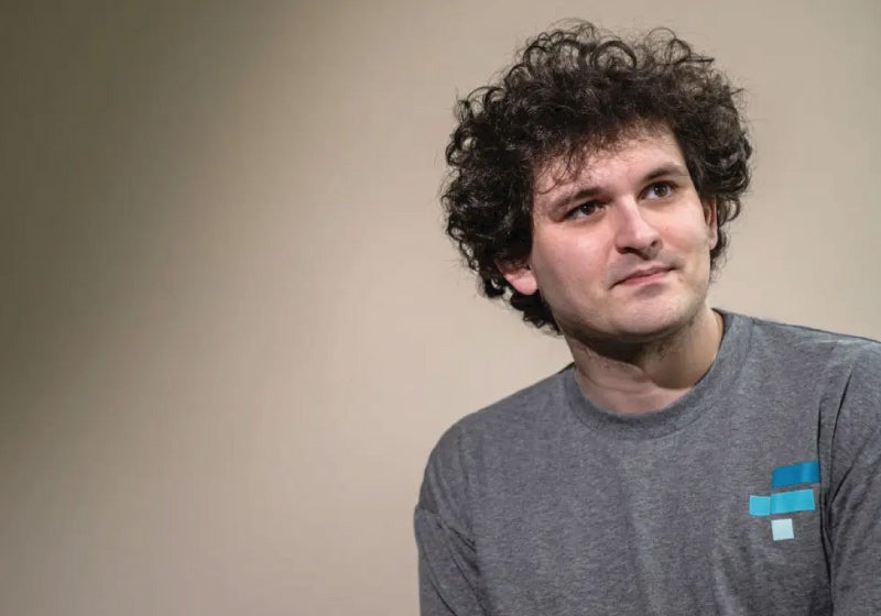 Bilionário da criptomoeda FTX doa parte da fortuna para a caridade