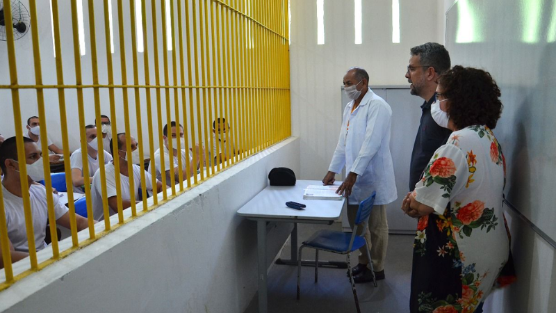 Ceará abre a 1ª escola de educação profissional para presos