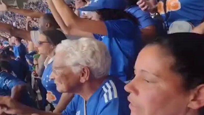 Aos 82 anos, costureira realiza sonho de assistir o Cruzeiro no Mineirão. VÍDEO