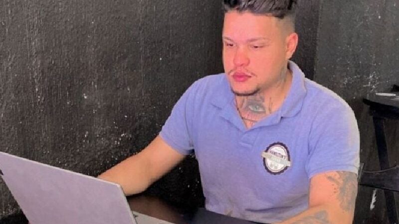 Jovem de 26 anos da periferia gera emprego para 40 pessoas em SP