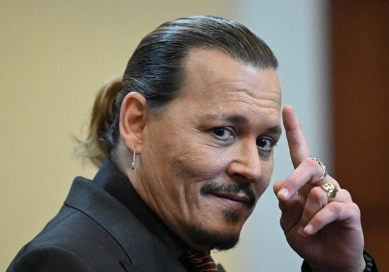 Johnny Depp ganha milhões de seguidores em menos de 24h no TikTok
