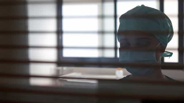 Com sobrecarga de hospitais, Santa Catarina decreta situação de emergência