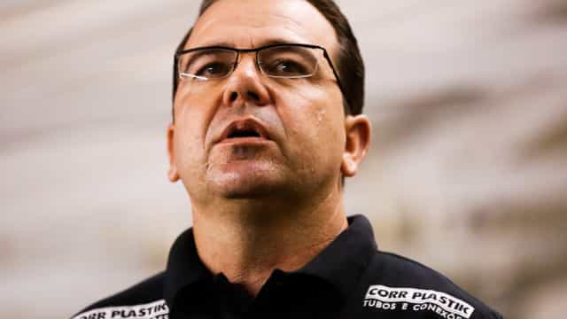 Bahia contrata Enderson Moreira, horas após demissão de Guto Ferreira