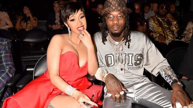 Cardi B assinala data especial e compartilha raras fotografias do filho