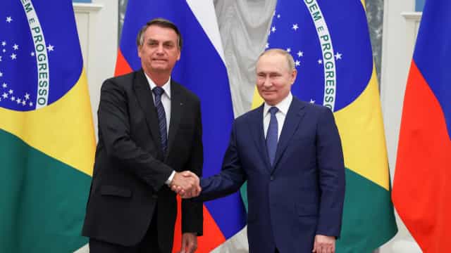 Irã apresenta pedido para ingressar no Brics