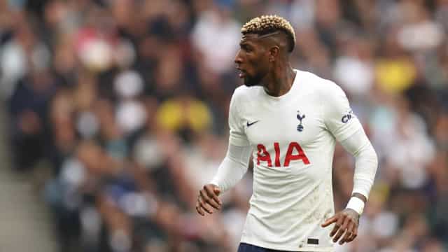 Lateral do Tottenham sofre roubo a mão armada em SP; suspeito é baleado