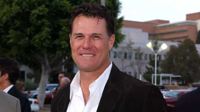 Morre o ator Brad Johnson, de ‘Melrose Place’ e ‘Always’, aos 62 anos