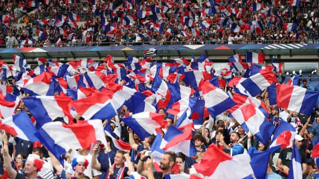 Polícia de Paris prende 39 torcedores após França x Dinamarca na Liga das Nações