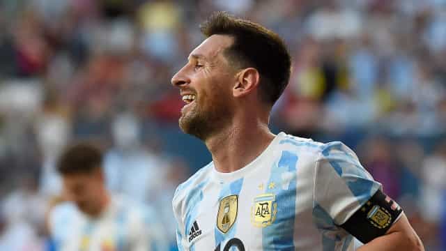 Messi faz cinco e comanda goleada da Argentina sobre a Estônia em amistoso