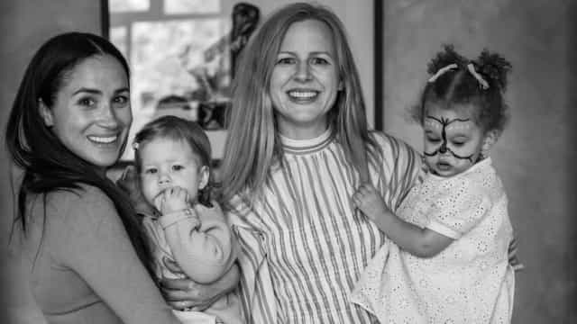 Revelada nova fotografia de Meghan Markle com a filha bebê