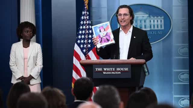 Matthew McConaughey faz discurso na Casa Branca sobre tiroteio no Texas
