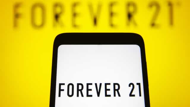 Forever 21 deve fechar todas as lojas no Brasil até domingo