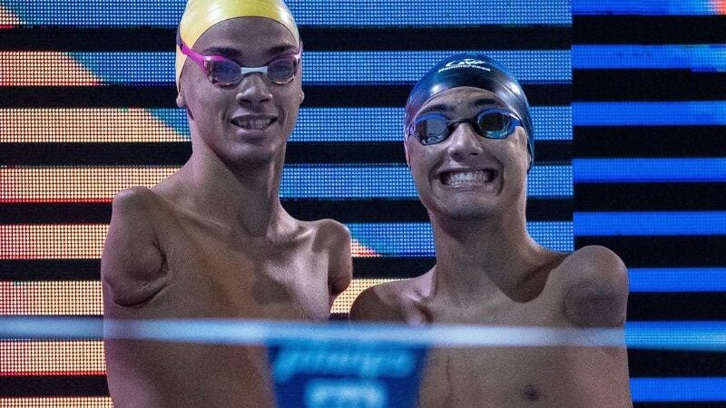 Primos que perderam os braços com pipa conquistam Mundial Paralímpica