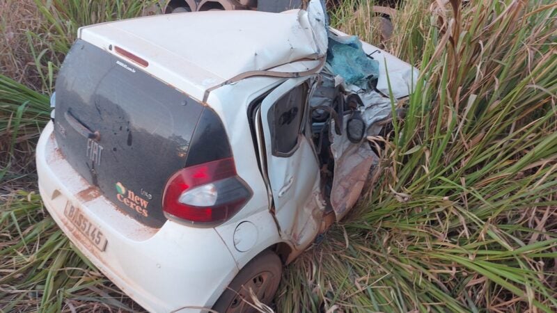 Mais um acidentre entre carro e carreta na BR-163 em Guarantã do Norte