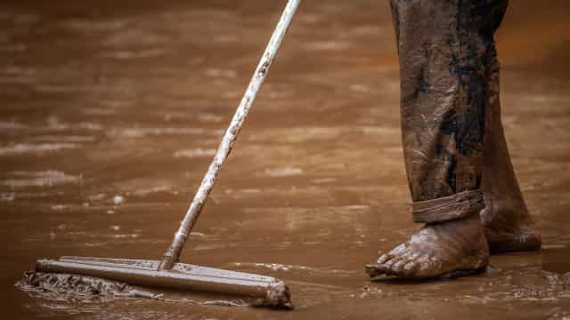 Alagoas tem seis mortes e 56 mil desabrigados e desalojados após fortes chuvas