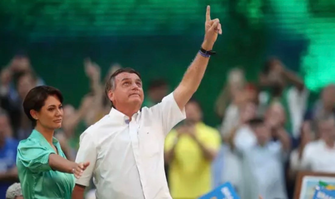 PL oficializa candidatura de Jair Bolsonaro à reeleição com Braga Neto de vice