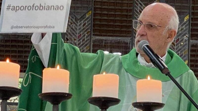 Nobel da Paz para padre Julio Lancellotti. 100 mil já assinaram petição