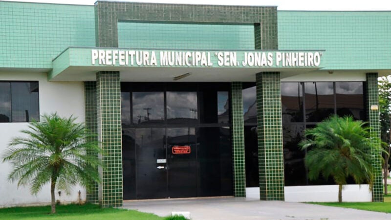 Prefeitura de Matupá define compra de ônibus por R$ 1,3 milhão para transporte escolar