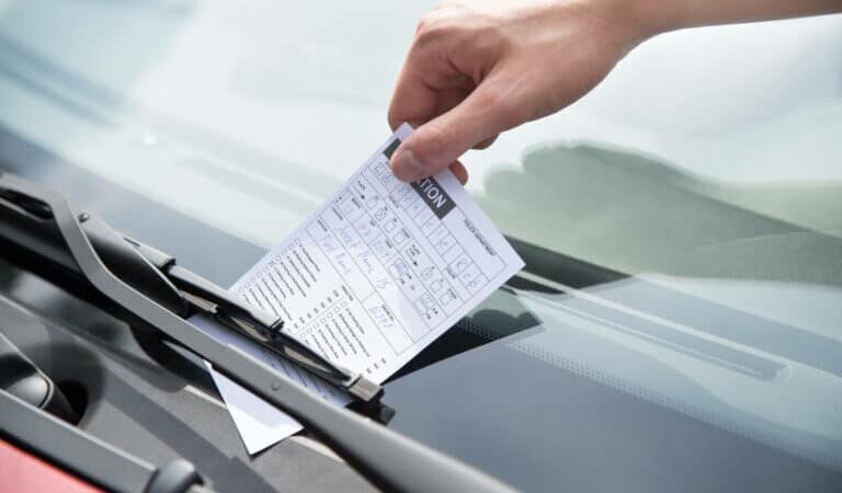 Motoristas têm direito a recorrer autuações e multas de trânsito