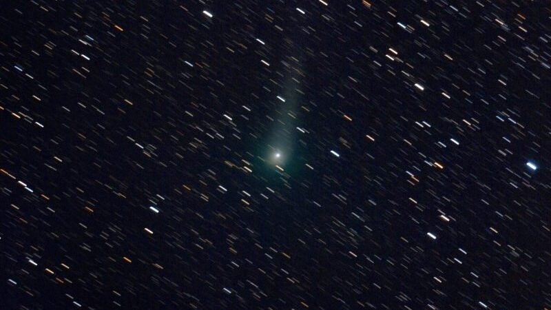 É hoje! Cometa k2 passa pela Terra e faz espetáculo no céu