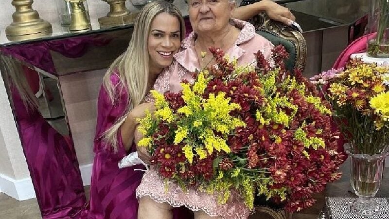 Dia dos Avós: a vovó que apoiou e incentivou neto trans a chegar onde chegou
