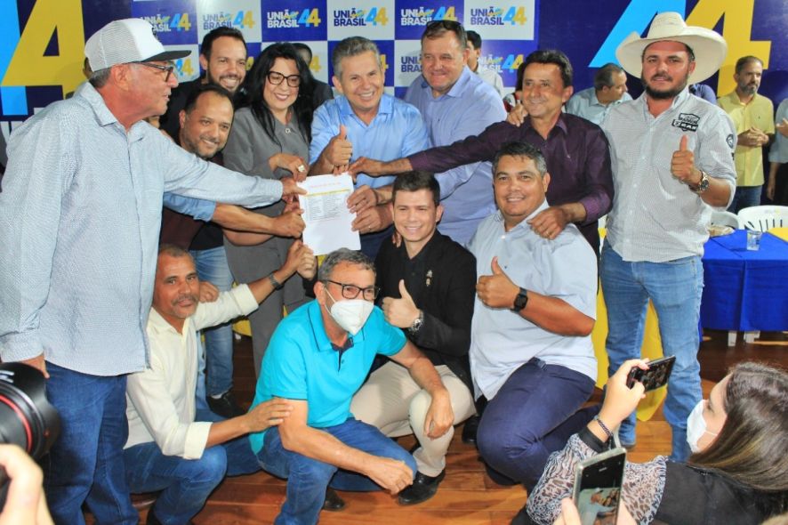 Prefeitos de 140 cidades citam “boa gestão” e defendem reeleição