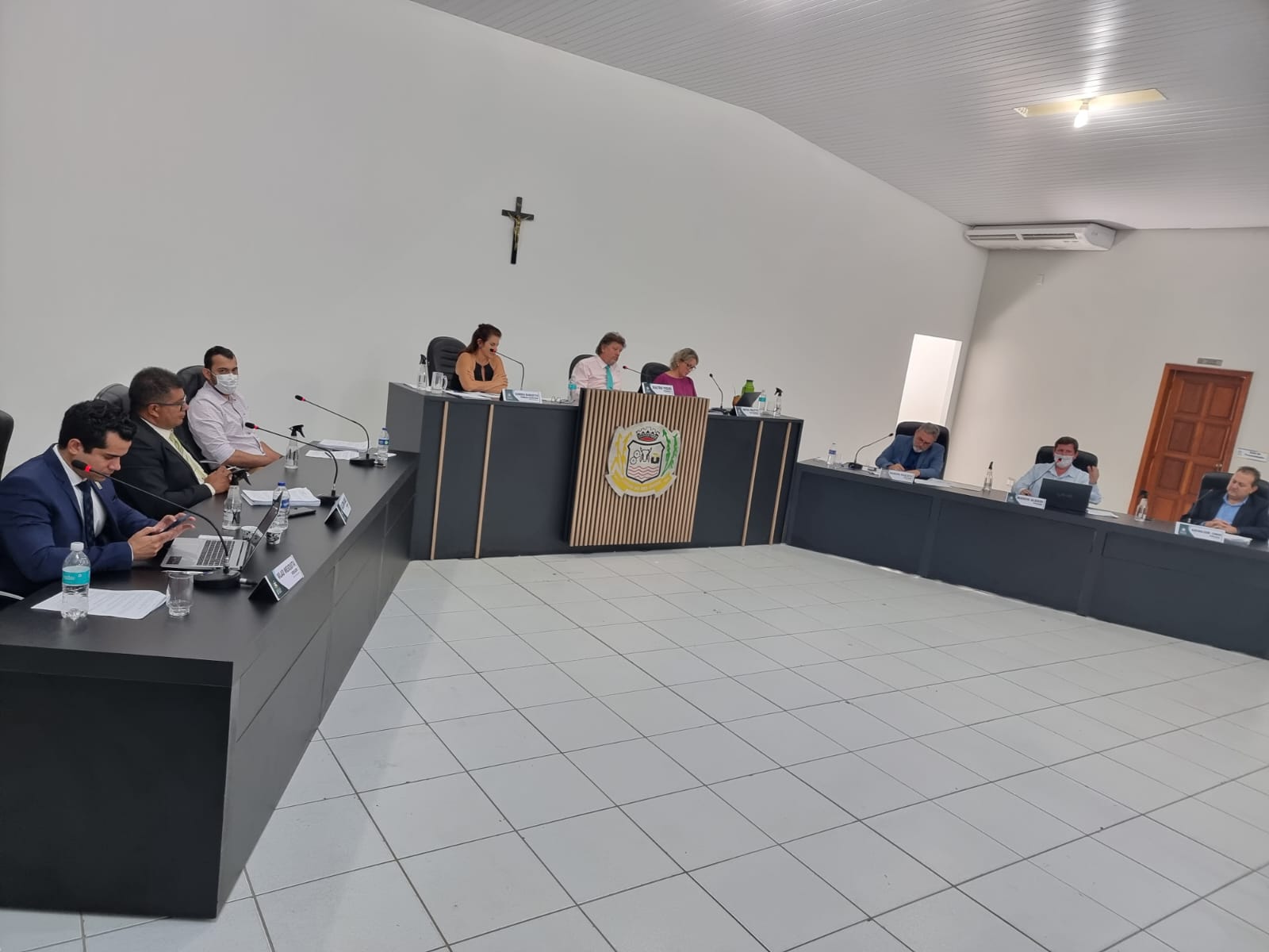 Vereadores aprovam projeto da prefeitura que institui passe gratuito para estudantes em Lucas