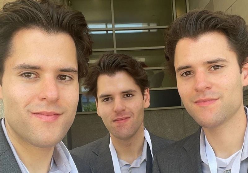 Trigêmeos têm telepatia e nunca ficaram separados nesses 30 anos