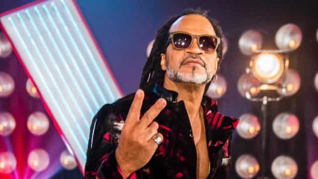 Carlinhos Brown confirma voto em Lula após vídeo em que barra ‘fora, Bolsonaro’