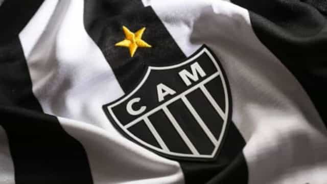 Atlético-MG apresenta Pedrinho, mas só terá jogador em campo em agosto