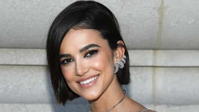 Manu Gavassi declara voto em Lula, após Anitta e Vanessa da Mata