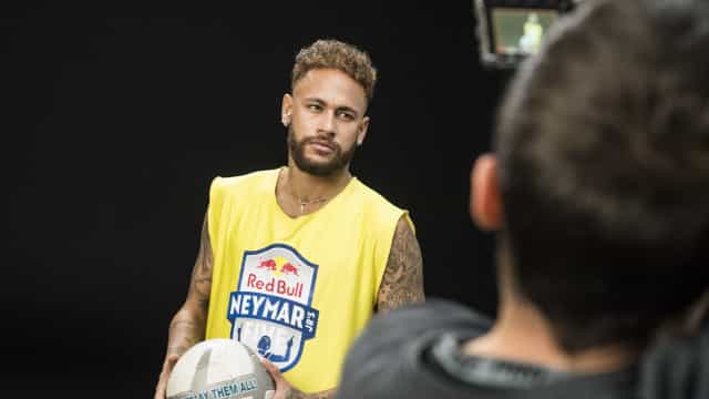 ‘Difícil, mas o não a gente já tem’, diz presidente do Santos sobre Neymar