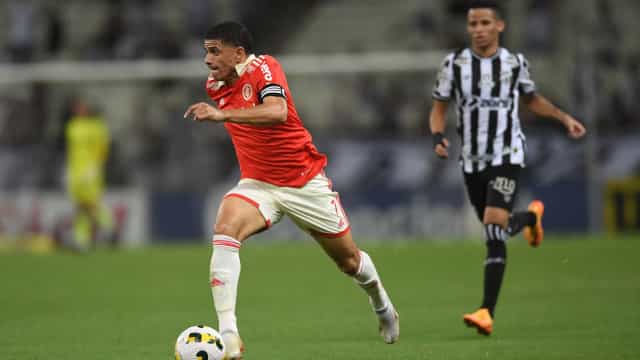 Internacional busca empate com o Ceará e se garante no G-4 do Brasileirão