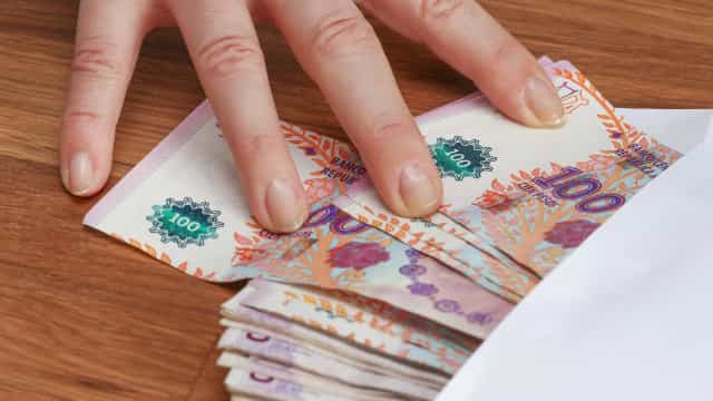 Peso argentino cai 0,5% após troca no Ministério da Economia