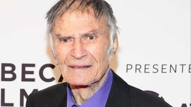 Morre o ator e comediante Larry Storch