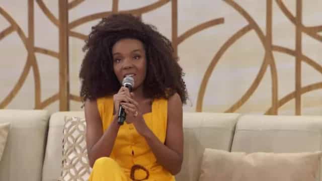 Ex-BBB Thelma Assis, anestesista, analisa estupro de grávida sedada em cesárea