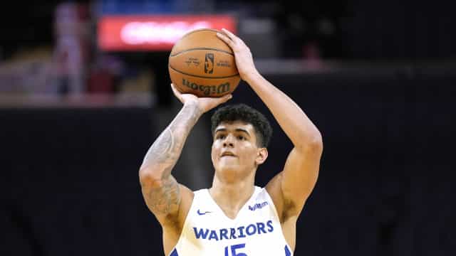 Gui Santos fez 12 pontos e pega 8 rebotes na derrota dos Warriors para os Celtics
