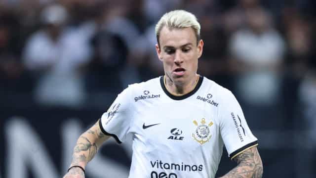 Corinthians leva virada do Ceará em noite de golaços e perde chance de ser líder