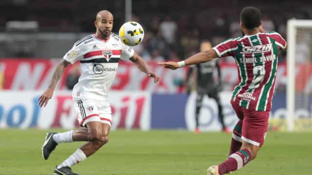 Em jogo de muitas alternativas, São Paulo e Fluminense empatam no Morumbi