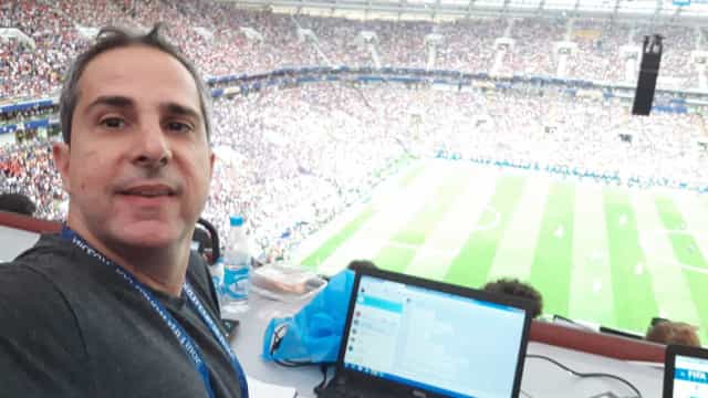 Jornalista do Sportv pede desculpa a Abel Ferreira por criticar comentário