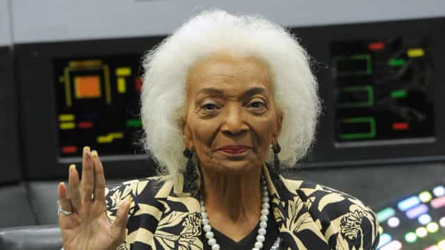 Morre a atriz Nichelle Nichols, a tenente Uhura, de ‘Star Trek’, aos 89 anos