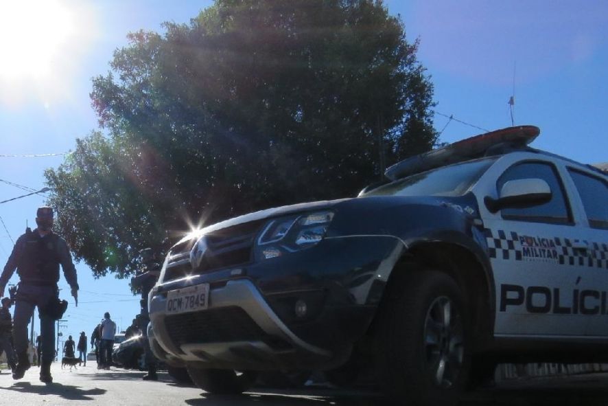 Em Guarantã do Norte homem consola mulher após furto em baile e a estupra na rua