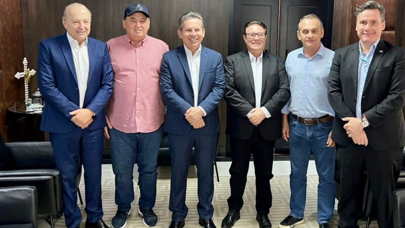 Deputados do PSD se reúnem com Mauro e Pivetta e confirmam apoio