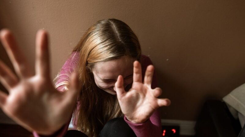 Homem foi preso em Novo Mundo acusado de estuprar as três filhas