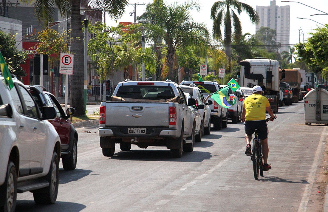 Apoiadores de Bolsonaro farão carreata em diversas cidades de MT; hoje é em Nova Mutum