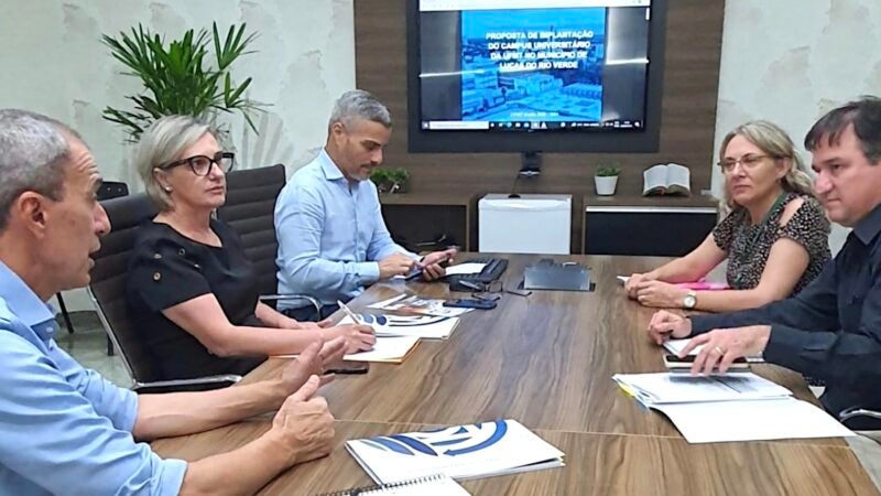 Pró-reitores apresentam para prefeito proposta para implantar UFMT em Lucas do Rio Verde
